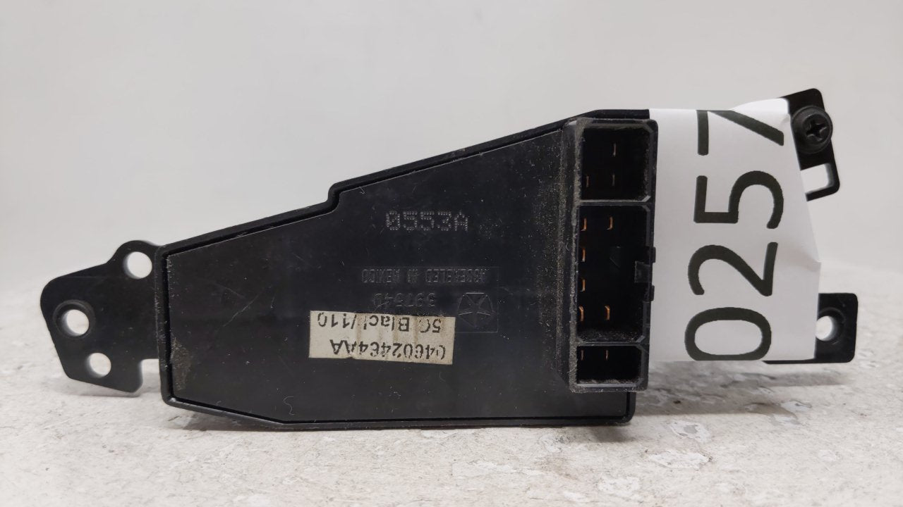 2001 Chrysler Lhs Master Power Window Switch Replacement Driver Side Left P/N:04602464AA Fits OEM Used Auto Parts - Oemuseda