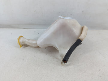 2001 Chrysler Pt Cruiser Windshield Washer Fluid Reservoir Bottle Oem - Oemusedautoparts1.com