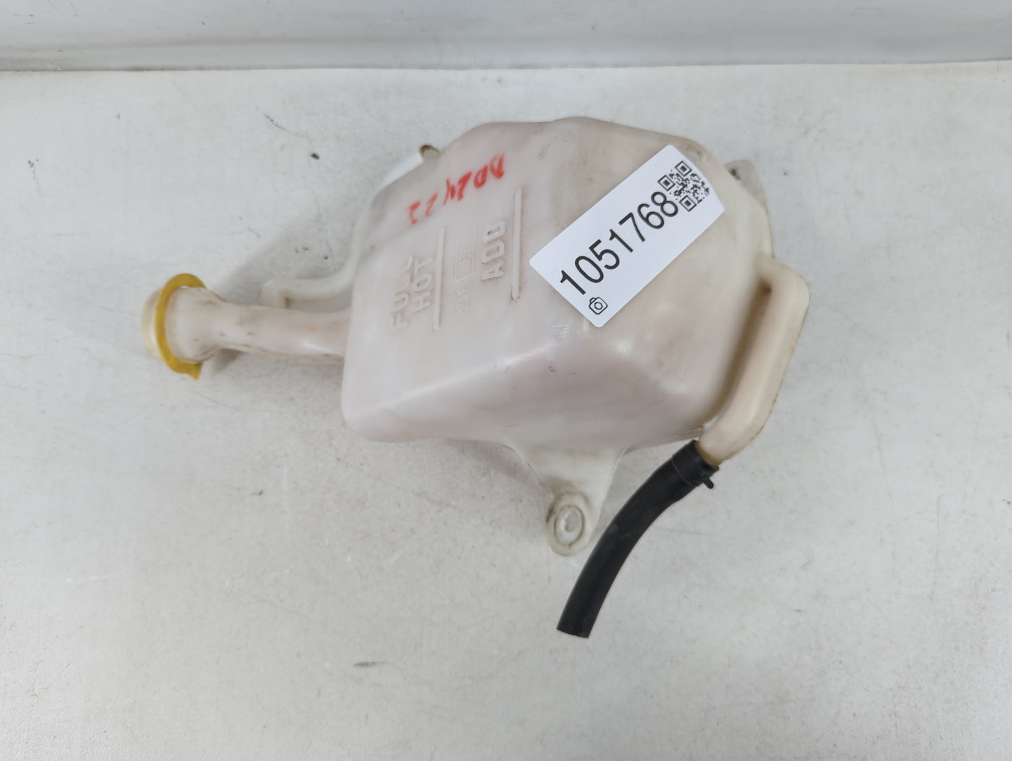 2001 Chrysler Pt Cruiser Windshield Washer Fluid Reservoir Bottle Oem - Oemusedautoparts1.com