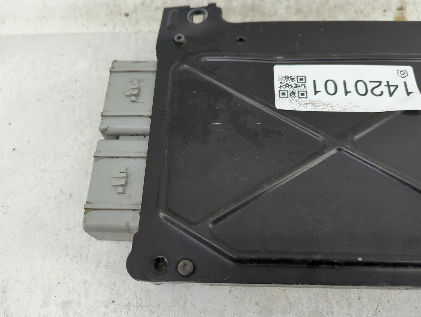 2001 Chrysler Pt Cruiser PCM Engine Control Computer ECU ECM PCU OEM P/N:04745860 Fits OEM Used Auto Parts - Oemusedautopart