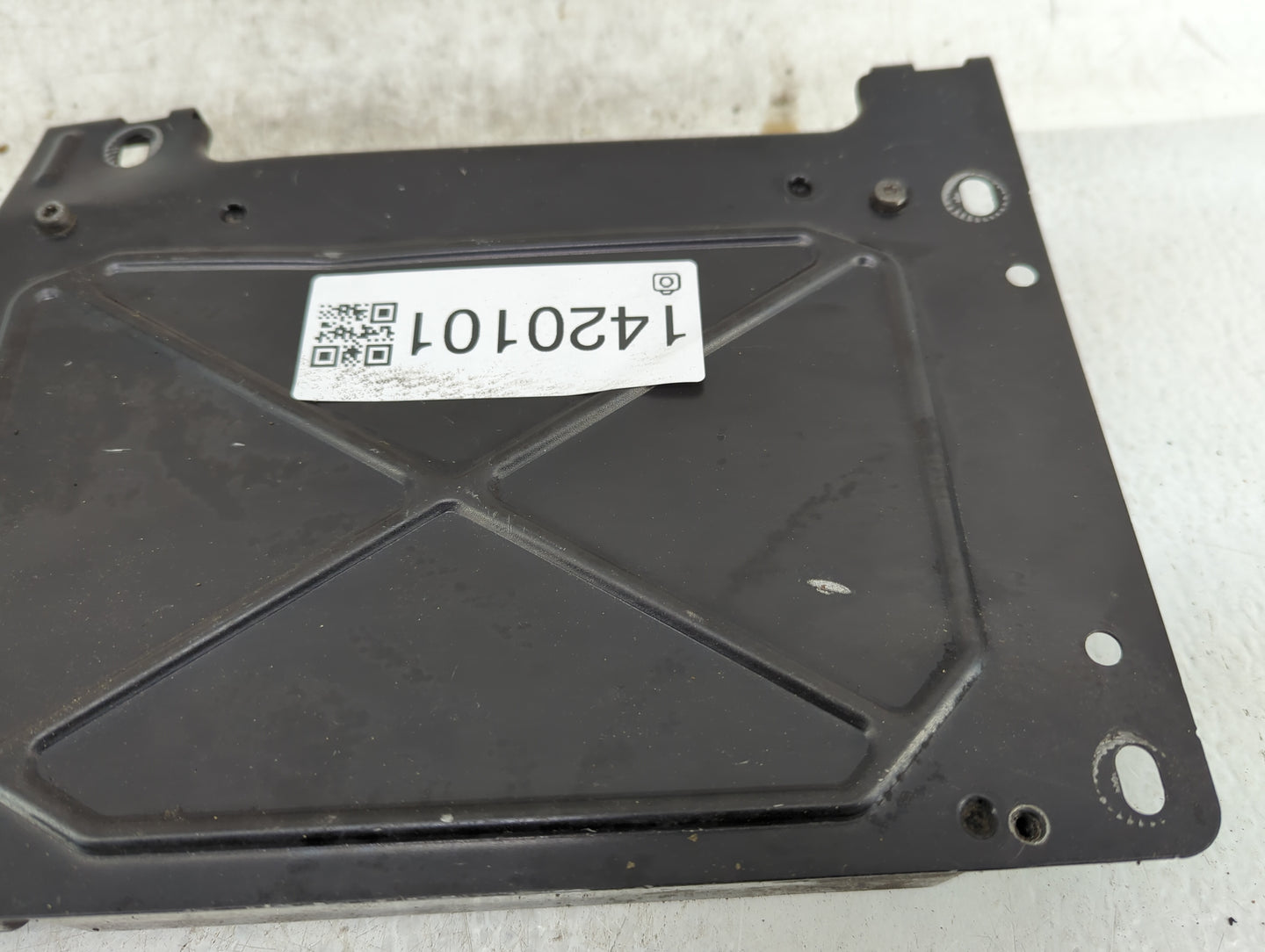 2001 Chrysler Pt Cruiser PCM Engine Control Computer ECU ECM PCU OEM P/N:04745860 Fits OEM Used Auto Parts - Oemusedautopart