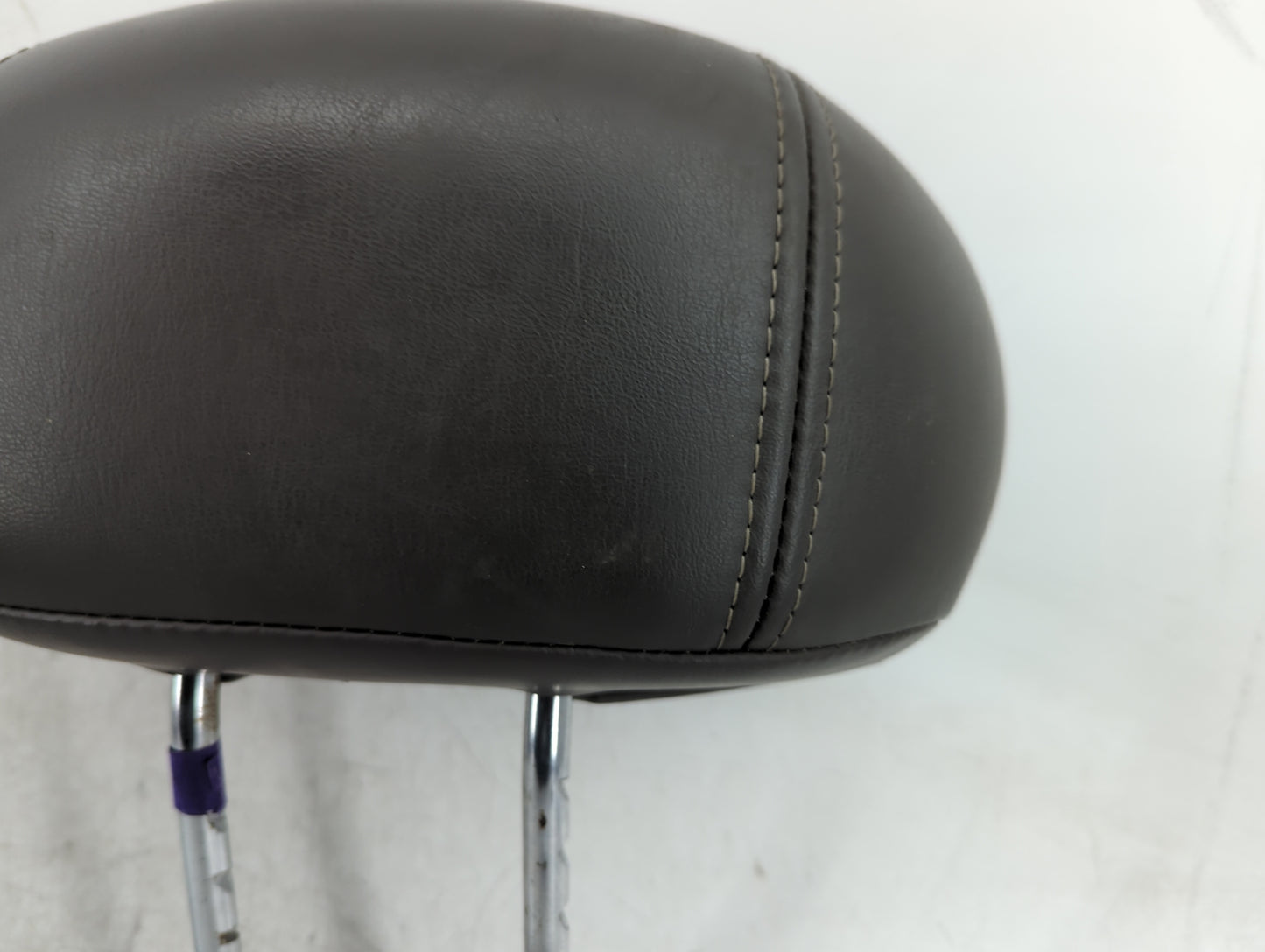 2001 Chrysler Pt Cruiser Headrest Head Rest Front Driver Passenger Seat Fits OEM Used Auto Parts - Oemusedautoparts1.com