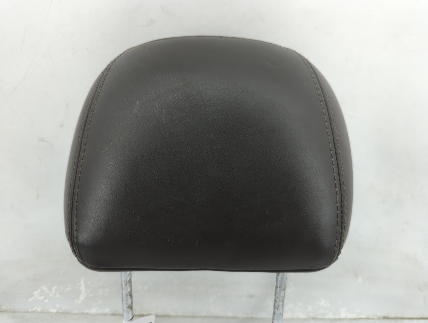 2001 Chrysler Pt Cruiser Headrest Head Rest Front Driver Passenger Seat Fits OEM Used Auto Parts - Oemusedautoparts1.com