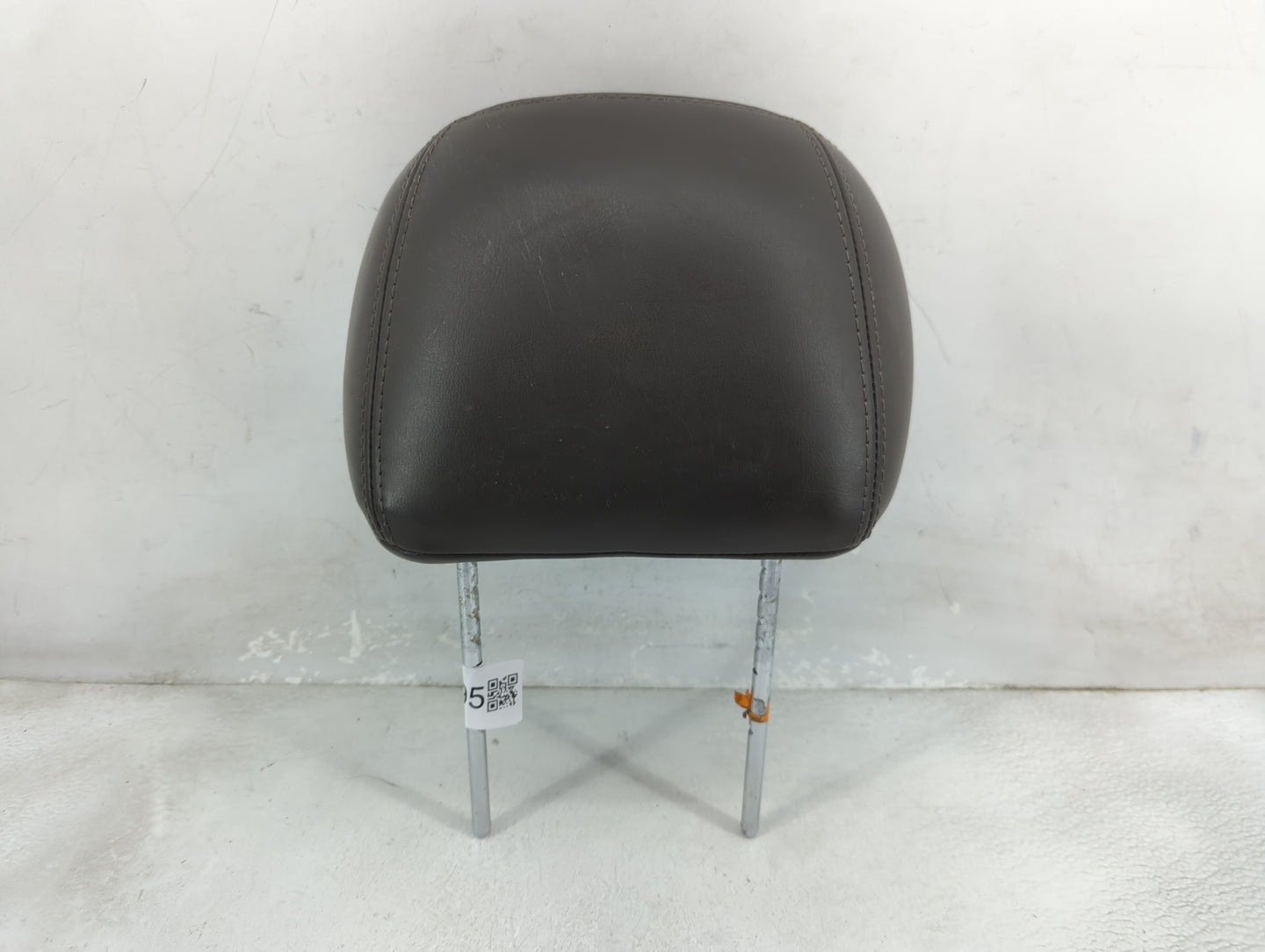2001 Chrysler Pt Cruiser Headrest Head Rest Front Driver Passenger Seat Fits OEM Used Auto Parts - Oemusedautoparts1.com