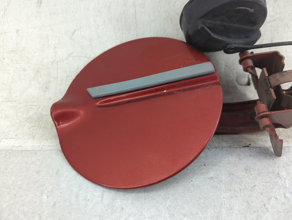 2001 Chrysler Pt Cruiser Fuel Tank Door Lid Gas Tank Red - Oemusedautoparts1.com