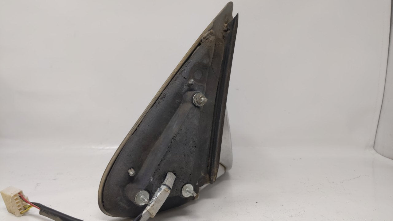2001-2004 Chrysler Pt Cruiser Passenger Side View Mirror - Right Door Mirror OEM Used - Oemusedautoparts1.com