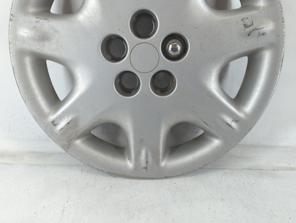 2001 Chrysler Pt Cruiser Driver Front Wheel Hub Oem - Oemusedautoparts1.com