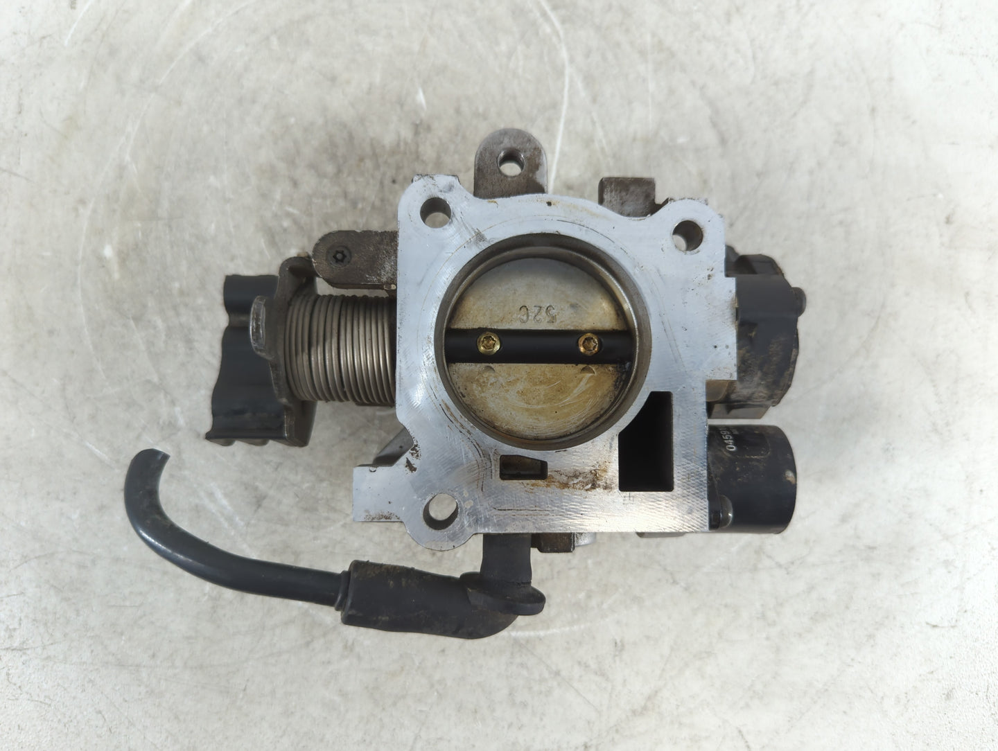 2001-2002 Chrysler Pt Cruiser Throttle Body P/N:04891188AC Fits Fits 2001 2002 OEM Used Auto Parts - Oemusedautoparts1.com