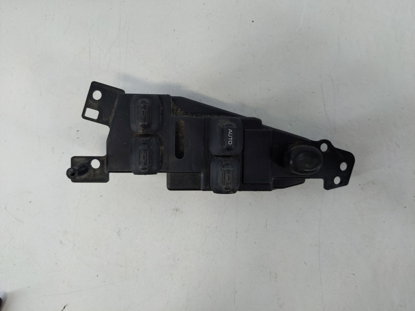 2001-2005 Chrysler Sebring Master Power Window Switch Replacement Driver Side Left P/N:39754D Fits OEM Used Auto Parts - Oem