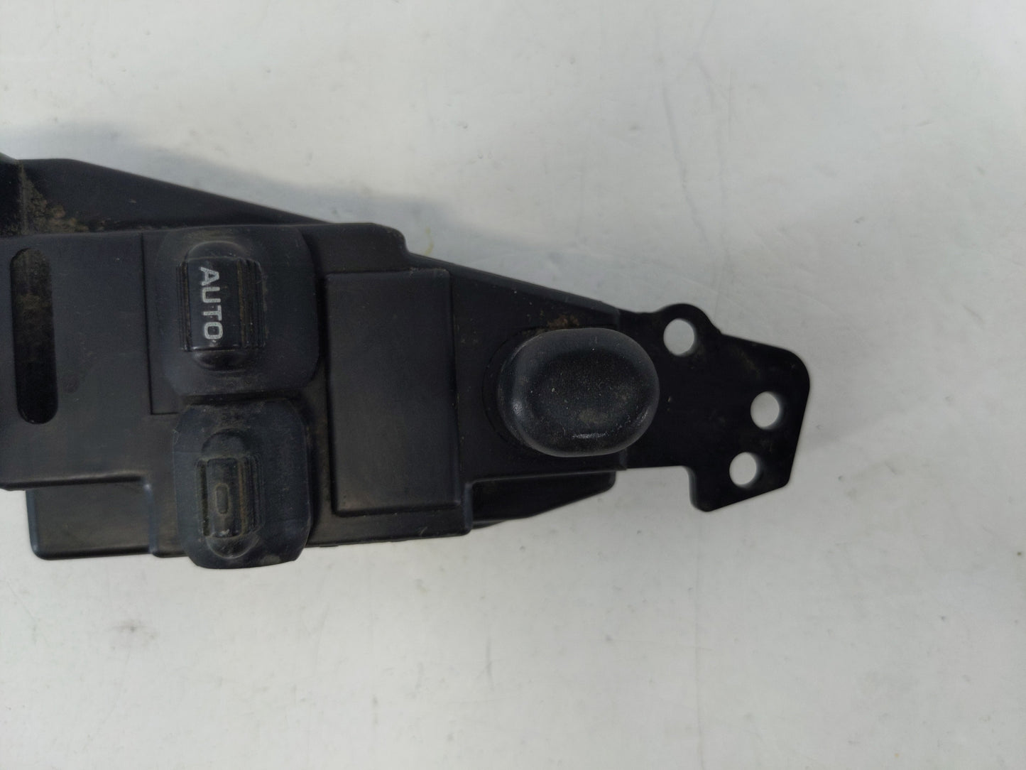 2001-2005 Chrysler Sebring Master Power Window Switch Replacement Driver Side Left P/N:39754D Fits OEM Used Auto Parts - Oem