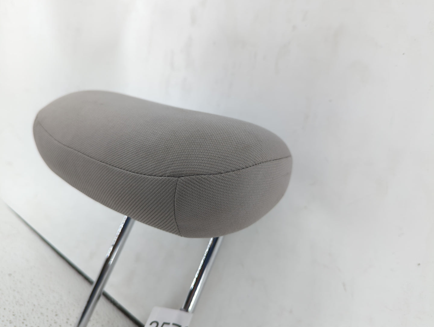 Chrysler Stratus Headrest Head Rest Front Driver Passenger Seat - Oemusedautoparts1.com