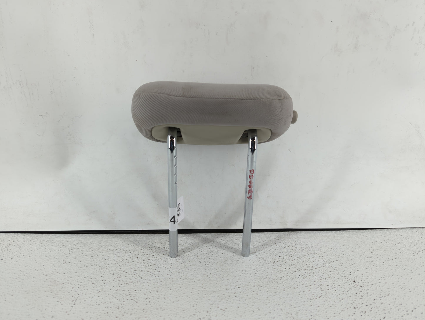 Chrysler Stratus Headrest Head Rest Front Driver Passenger Seat - Oemusedautoparts1.com