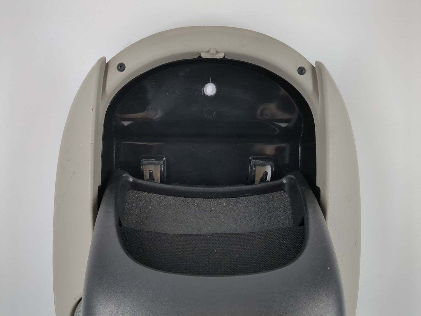 2001 Chrysler Town & Country Overhead Roof Console - Oemusedautoparts1.com