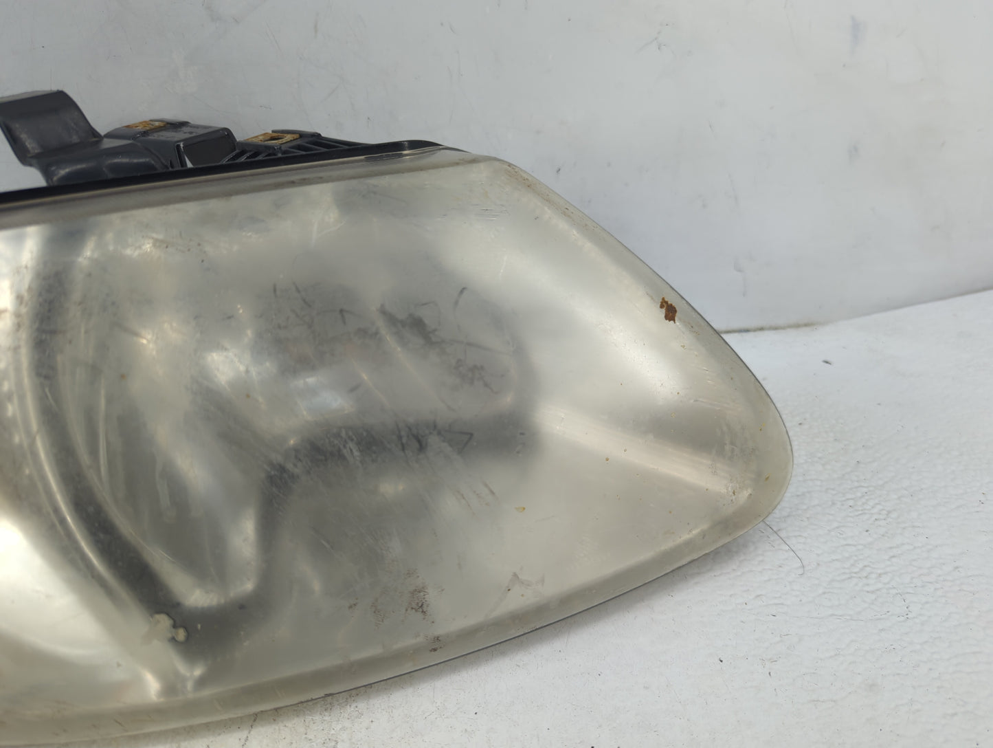 2001 Town & Country Passenger Right Oem Head Light Headlight Lamp - Oemusedautoparts1.com