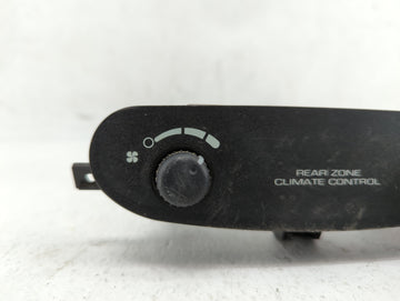 2001-2007 Chrysler Town & Country Climate Control Module Temperature AC/Heater Replacement P/N:P05005009AD 4685797AA Fits OEM Used Auto Parts