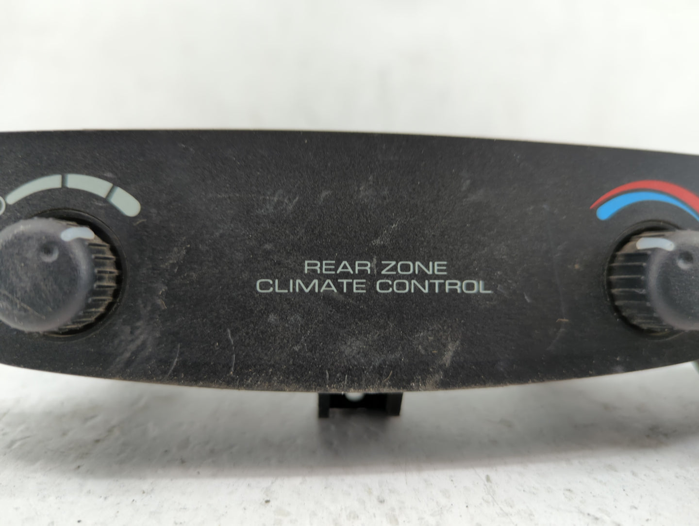 2001-2007 Chrysler Town & Country Climate Control Module Temperature AC/Heater Replacement P/N:P05005009AD 4685797AA Fits OE