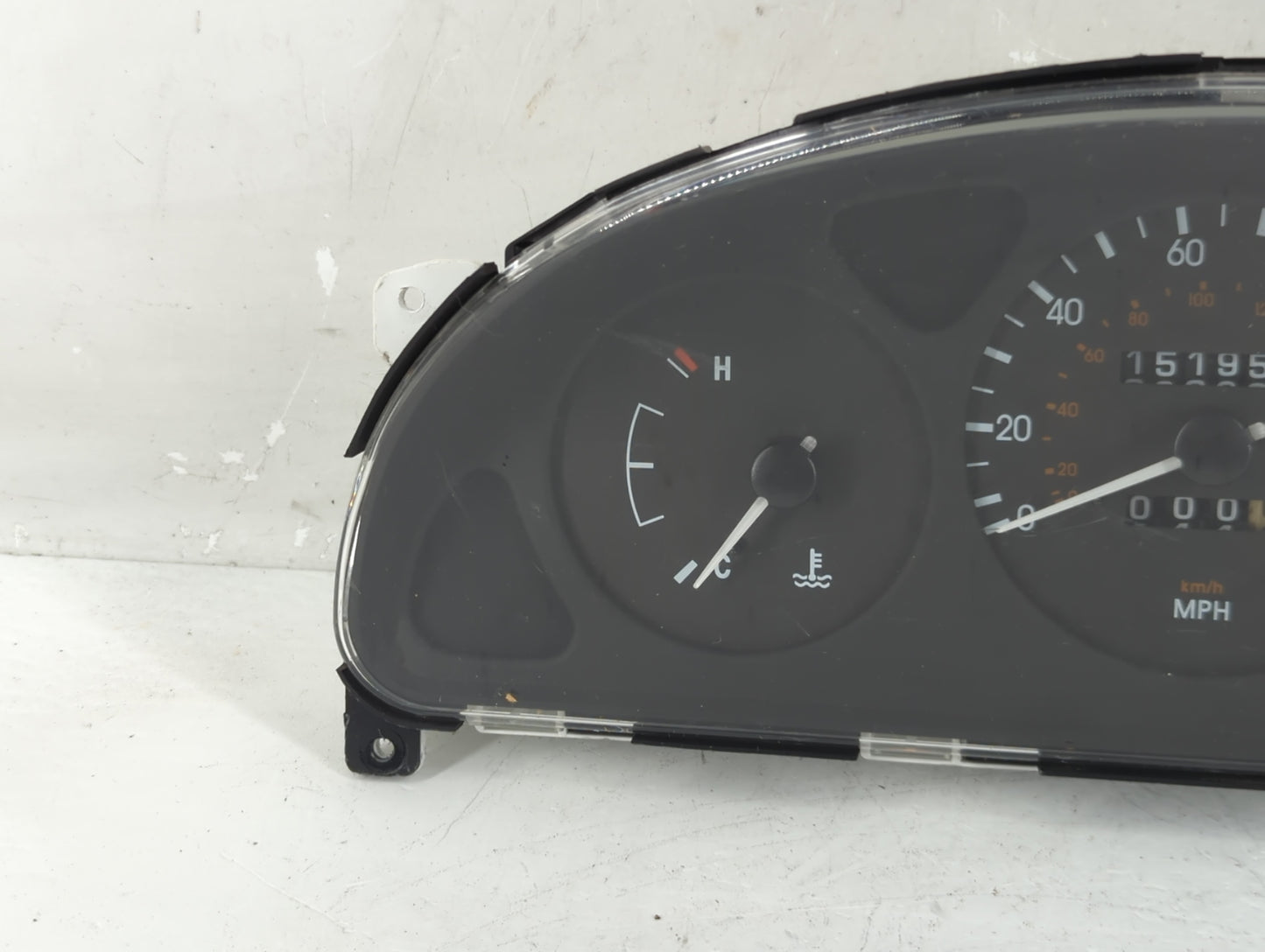 1999-2001 Daewoo Lanos Instrument Cluster Speedometer Gauges P/N:96275917 AP Fits Fits 1999 2000 2001 OEM Used Auto Parts - 