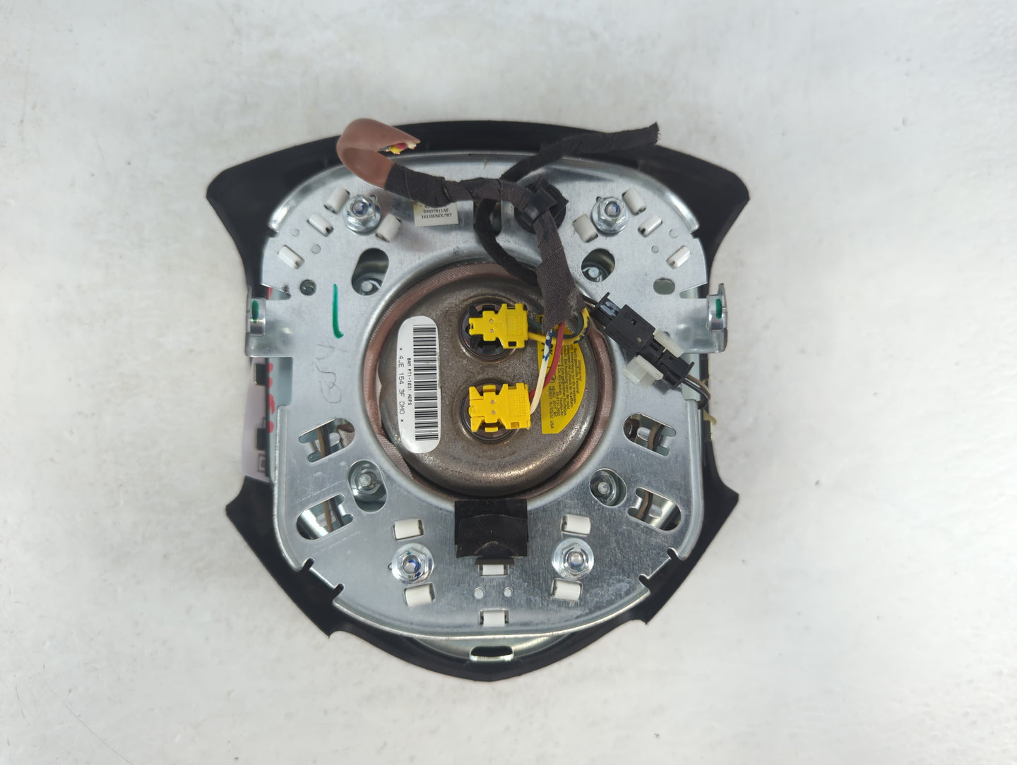 2001 Dodge Caravan Air Bag Driver Left Steering Wheel Mounted P/N:1QK29DX9AF Fits OEM Used Auto Parts - Oemusedautoparts1.co
