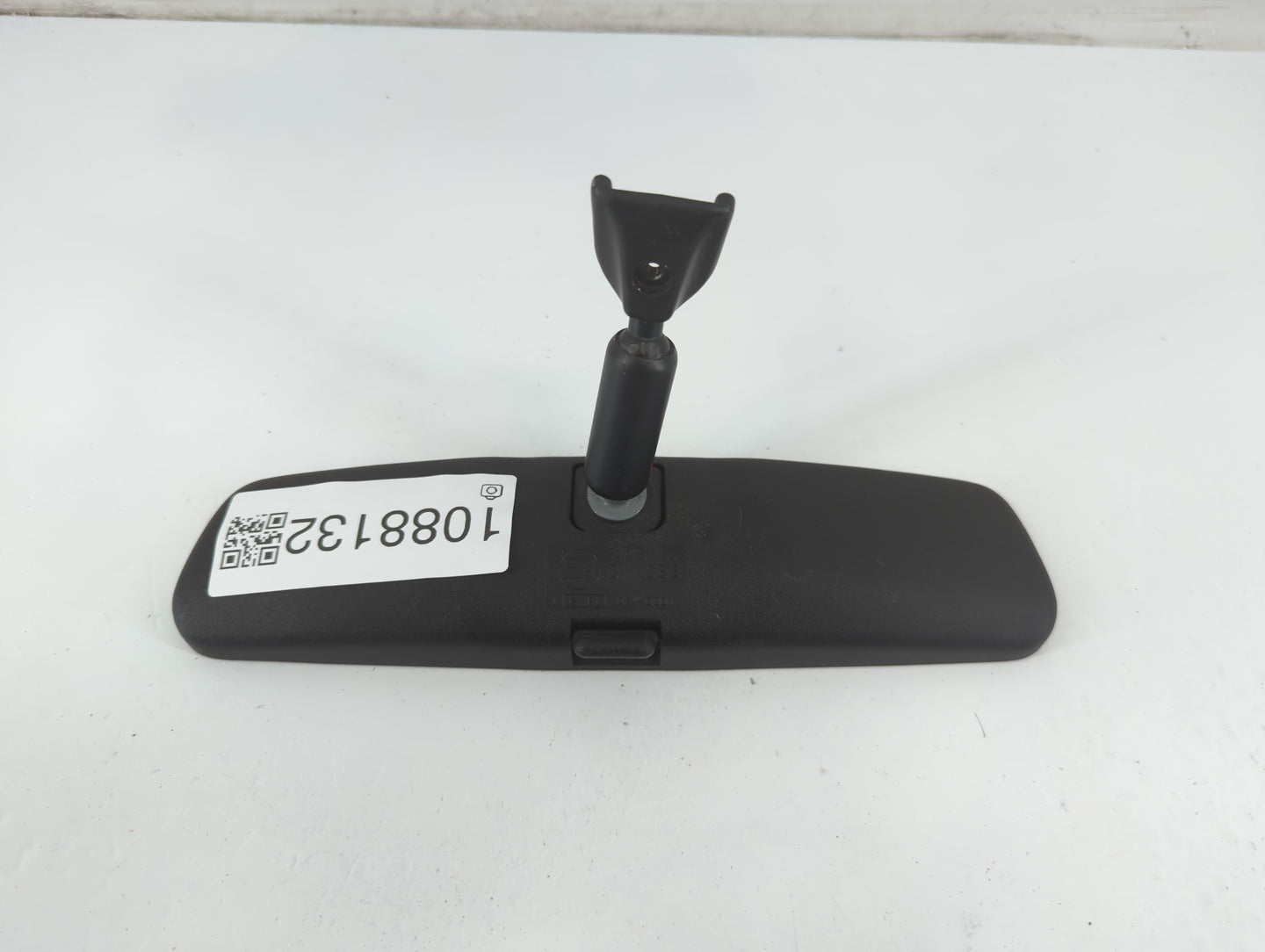 2001 Dodge Caravan Interior Rear View Mirror Replacement OEM P/N:E8011083 Fits OEM Used Auto Parts - Oemusedautoparts1.com