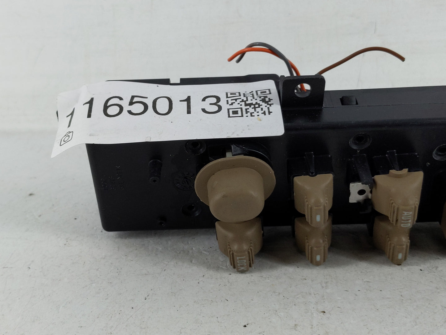 2001 Dodge Caravan Master Power Window Switch Replacement Driver Side Left P/N:30505L Fits OEM Used Auto Parts - Oemusedauto