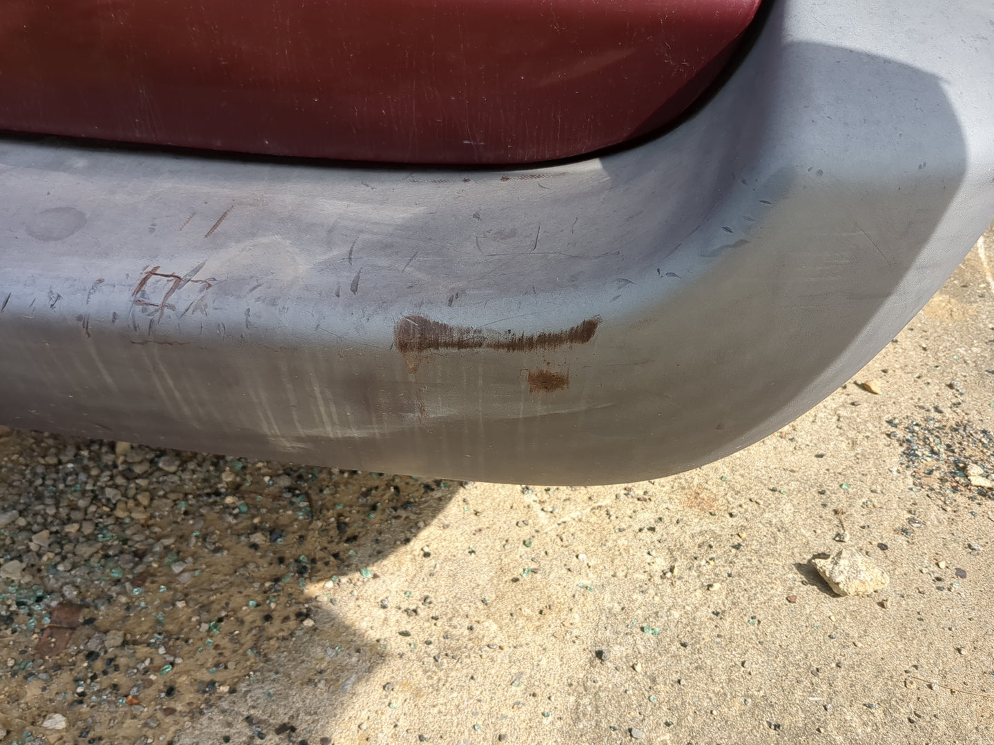 2001-2007 Dodge Caravan Rear Bumper Assembly Oem - Oemusedautoparts1.com