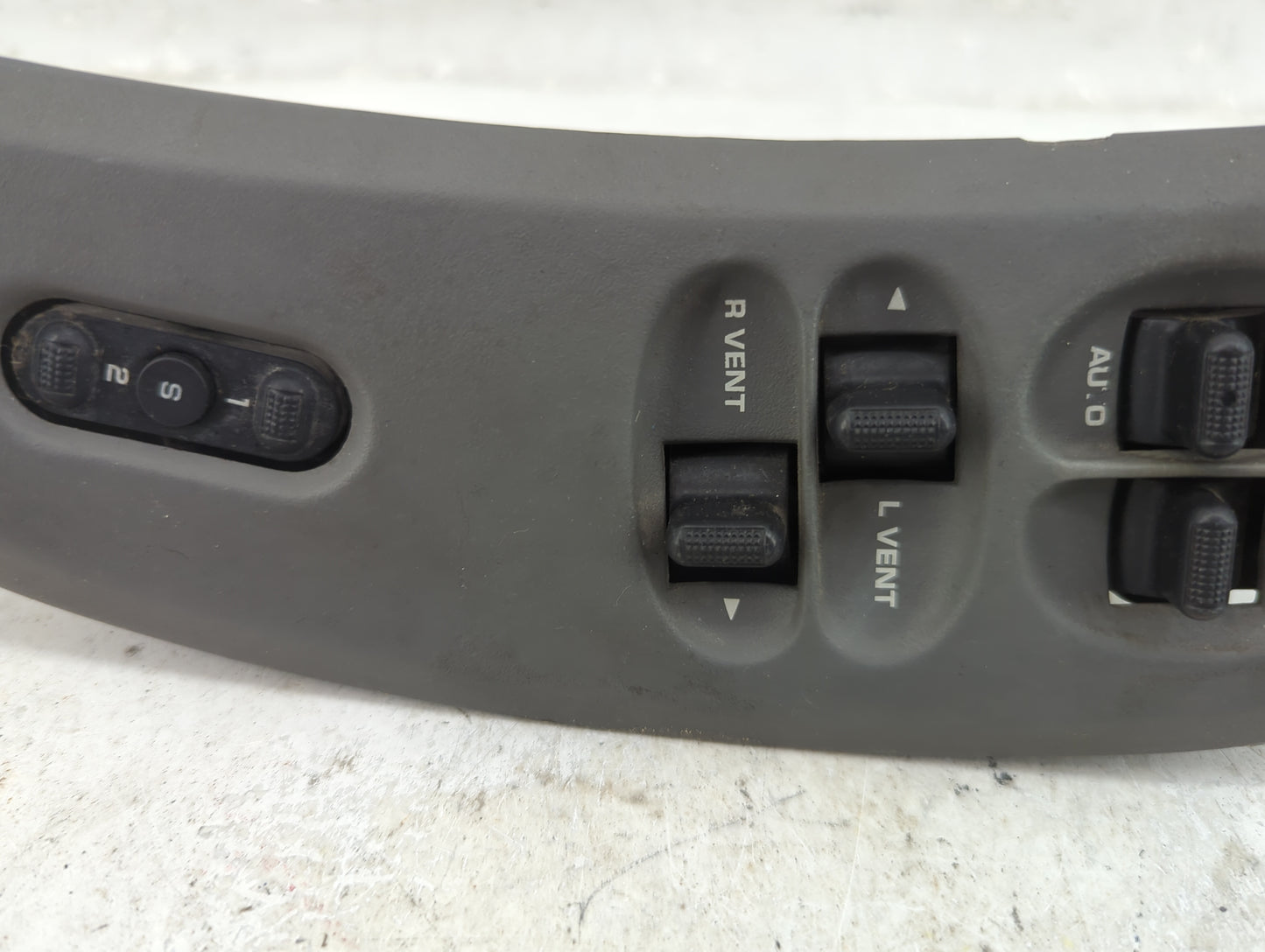 2001-2003 Dodge Caravan Master Power Window Switch Replacement Driver Side Left P/N:05GA80TRMAB, G2166, 11006B Fits OEM Used