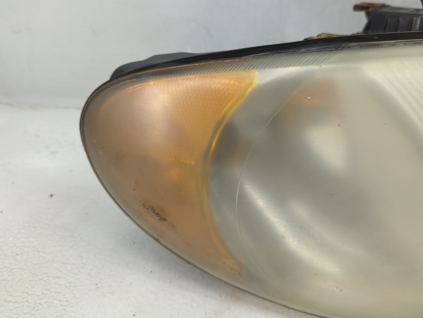 2001-2007 Dodge Caravan Passenger Right Oem Head Light Headlight Lamp - Oemusedautoparts1.com