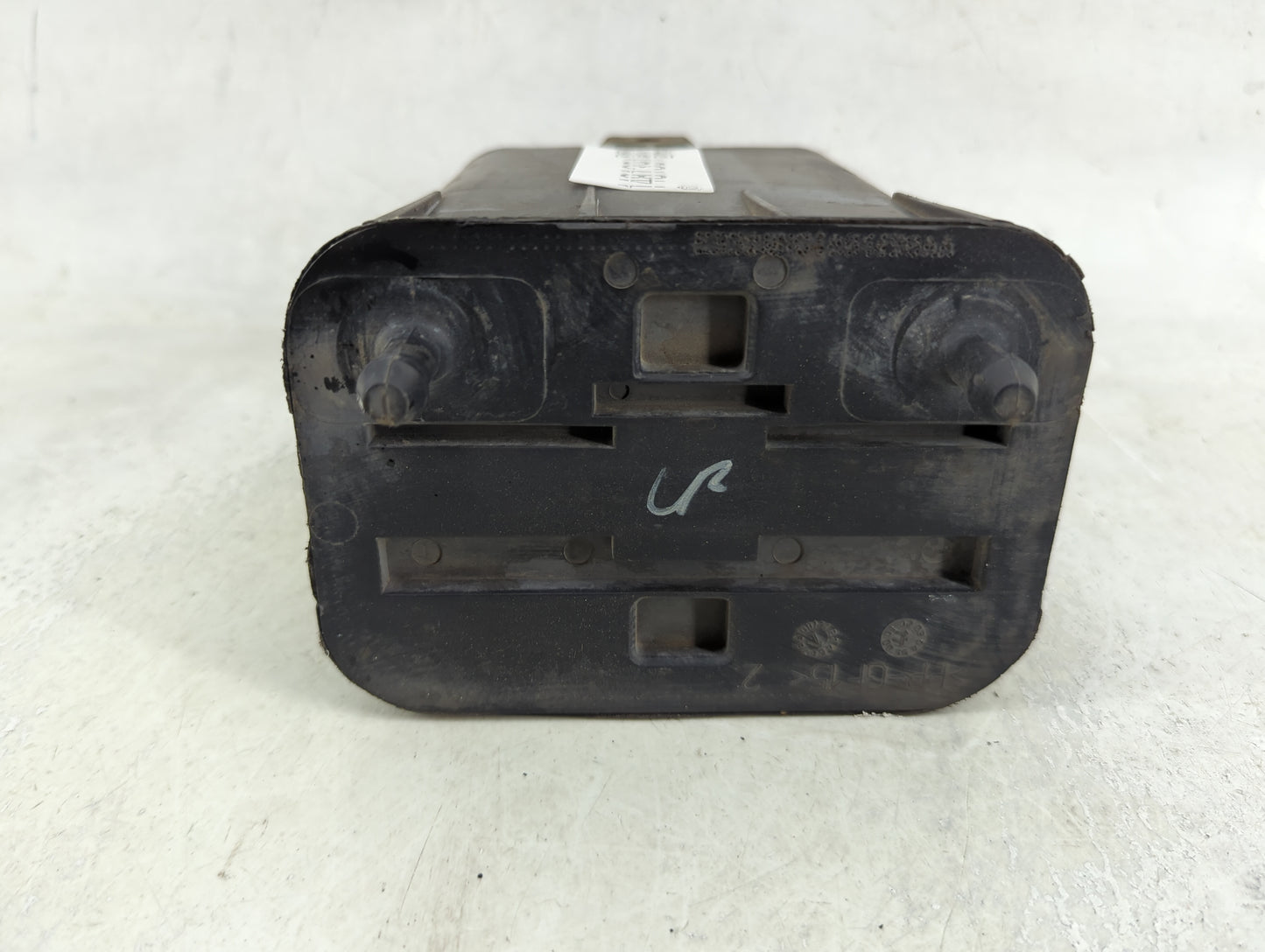 2001 Dodge Caravan Fuel Vapor Charcoal Canister 1481391 - Oemusedautoparts1.com