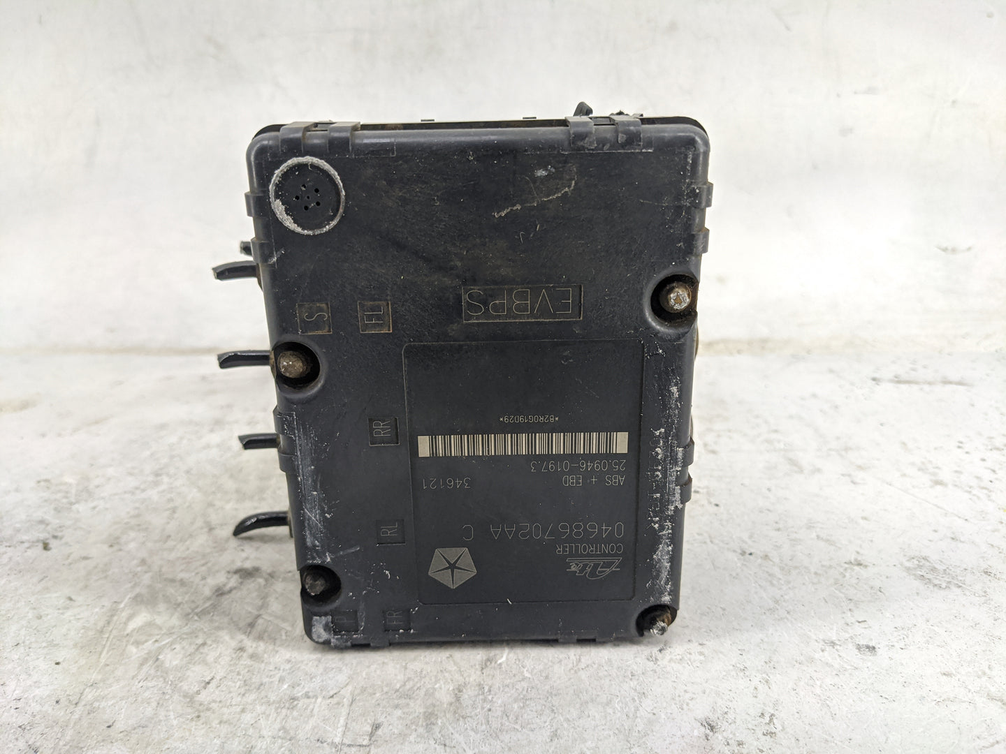 2001 Dodge Caravan ABS Pump Control Module Replacement P/N:04686702AA 25.0946-0197.3, 346121 Fits OEM Used Auto Parts - Oemu