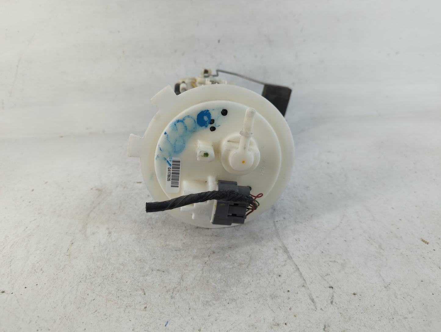 2001-2002 Dodge Caravan Electrical Gas Fuel Pump Assembly - Oemusedautoparts1.com