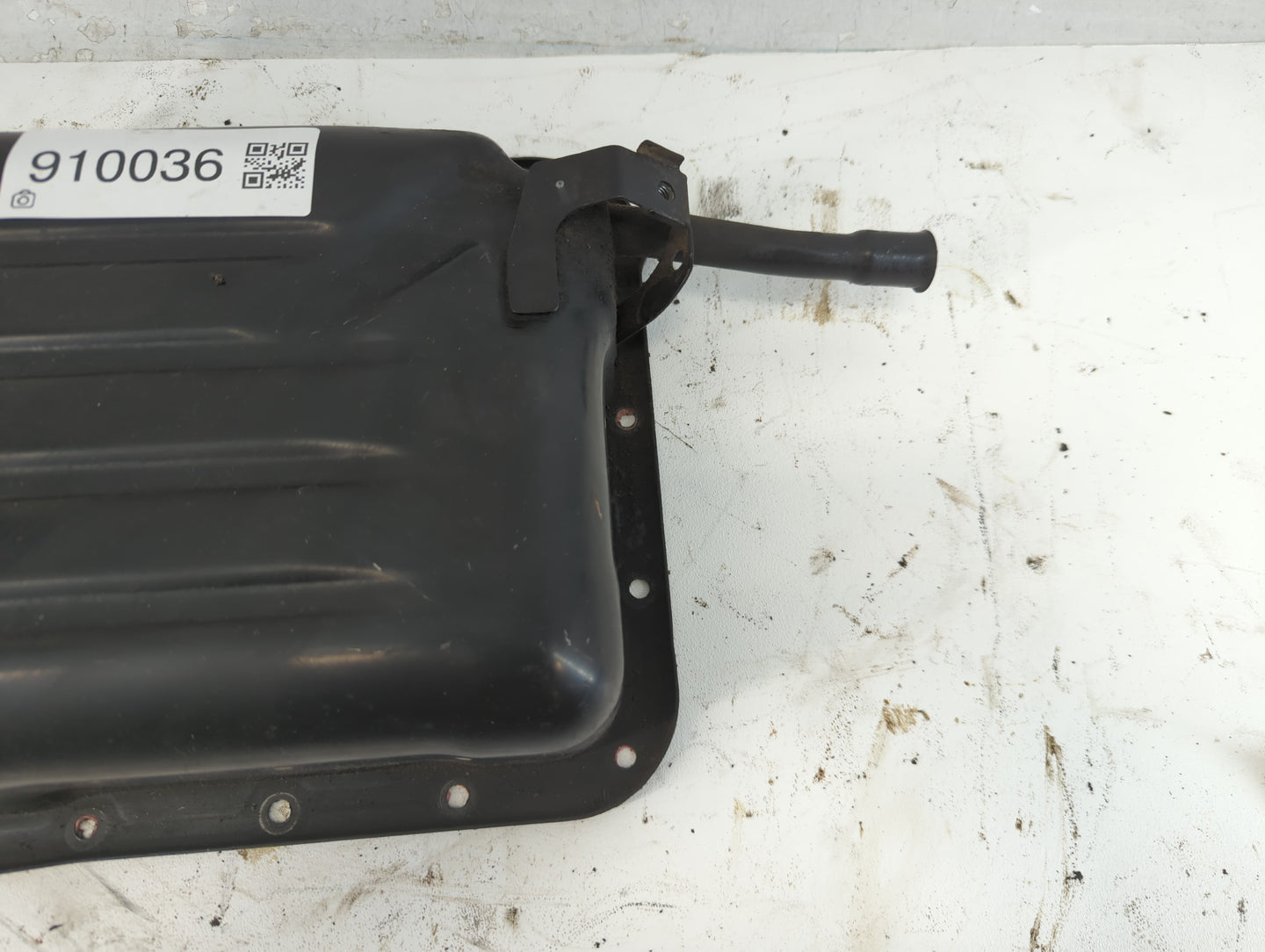 1994-2002 Dodge Caravan Engine Oil Pan Fits Fits 1994 1995 1996 1997 1998 1999 2000 2001 2002 OEM Used Auto Parts - Oemuseda