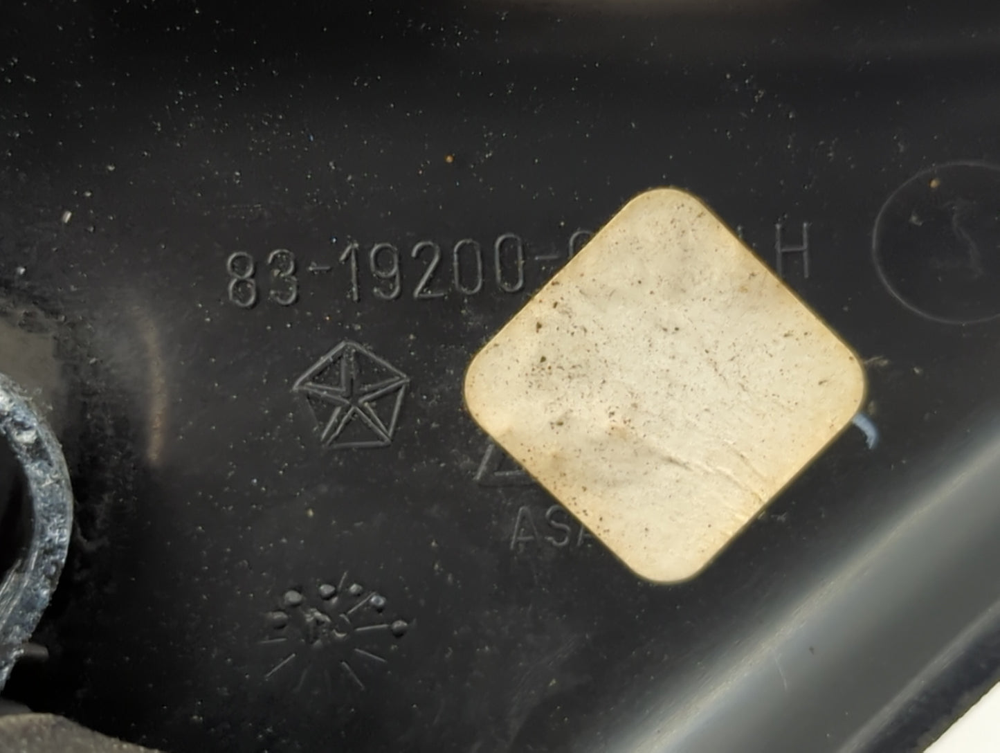 2001-2004 Dodge Dakota Driver Side View Mirror - Left Door Mirror OEM Used - Oemusedautoparts1.com