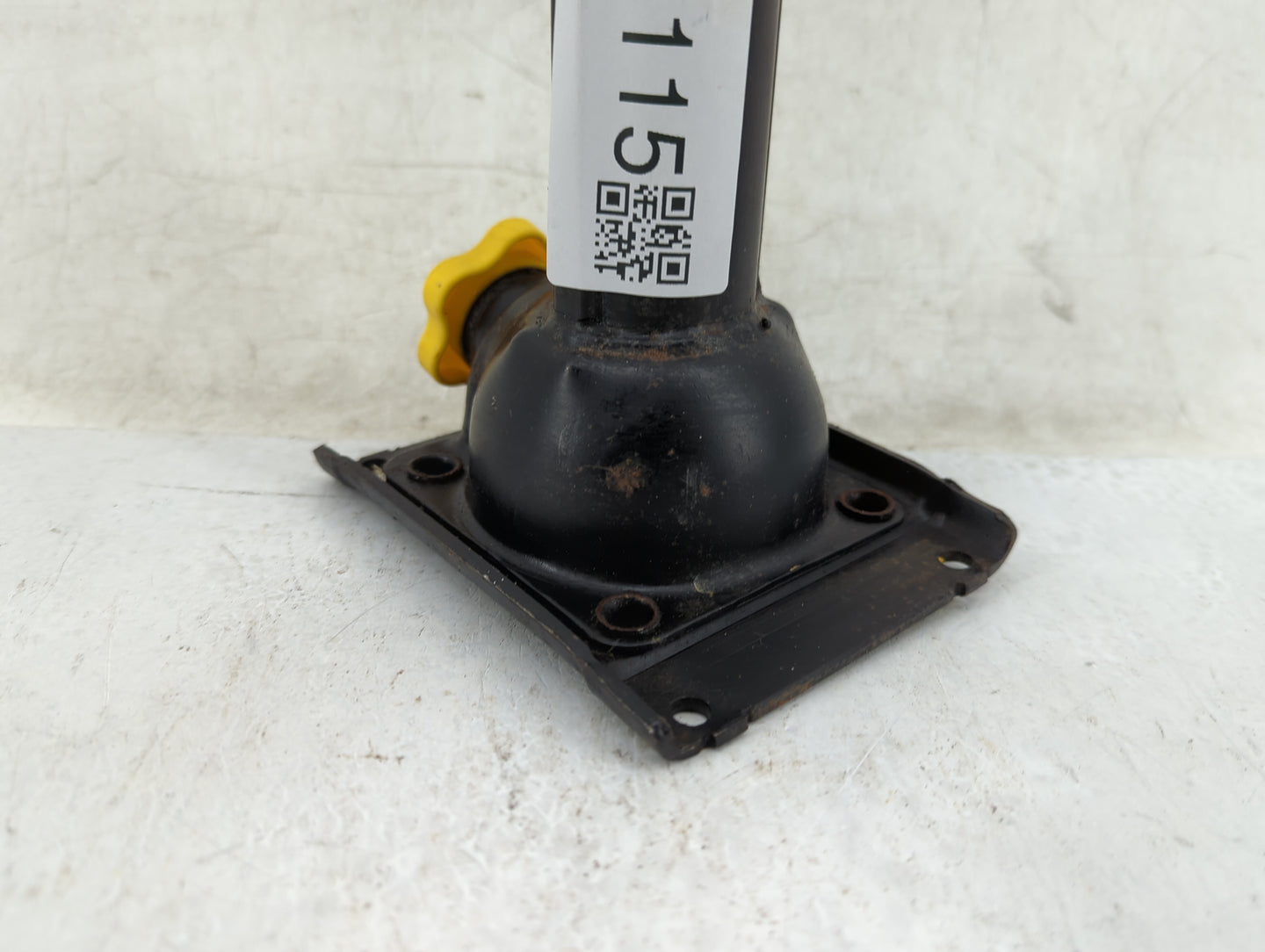 2001 Dodge Dakota Spare Scissor Car Jack 1411115 - Oemusedautoparts1.com