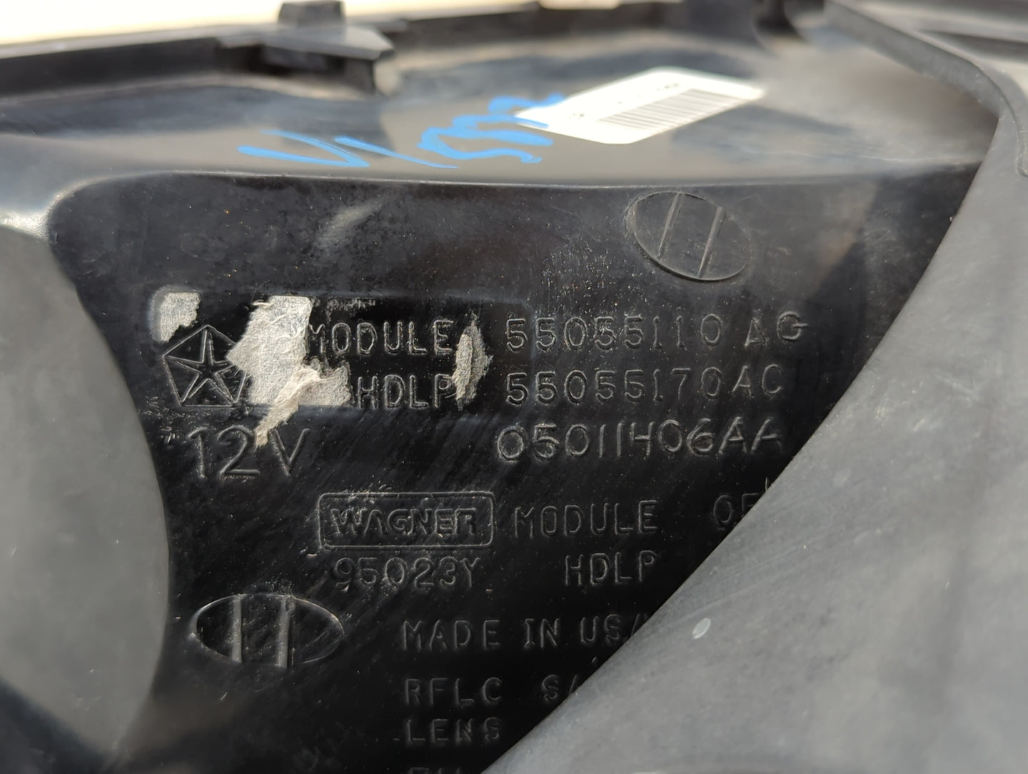 2001 Dodge Dakota Tail Light Assembly Passenger Right OEM P/N:55055110AG 23405237, 11-6601-00-1N Fits OEM Used Auto Parts - 