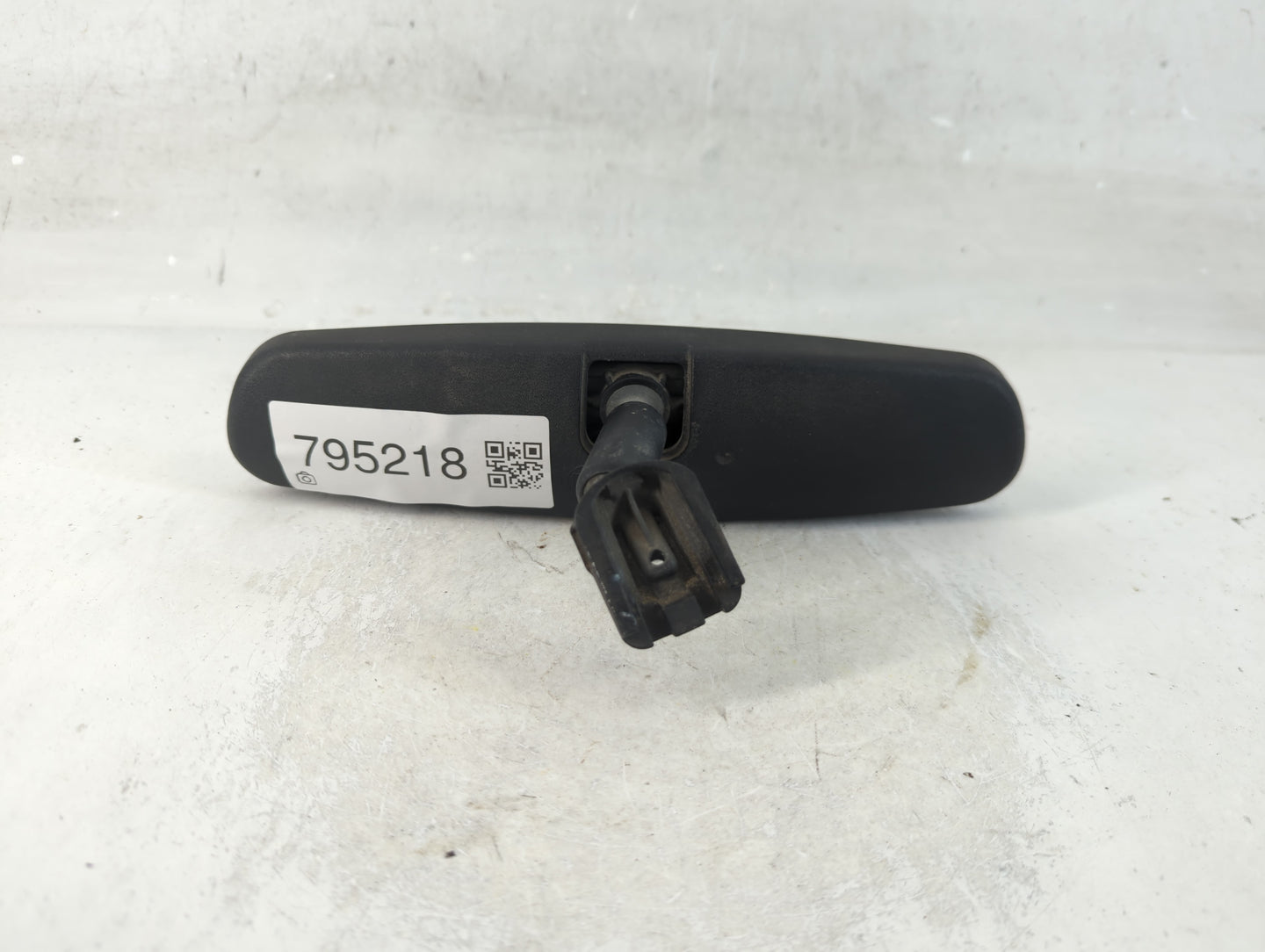 2001 Dodge Dakota Interior Rear View Mirror Replacement OEM P/N:E11015317 Fits OEM Used Auto Parts - Oemusedautoparts1.com