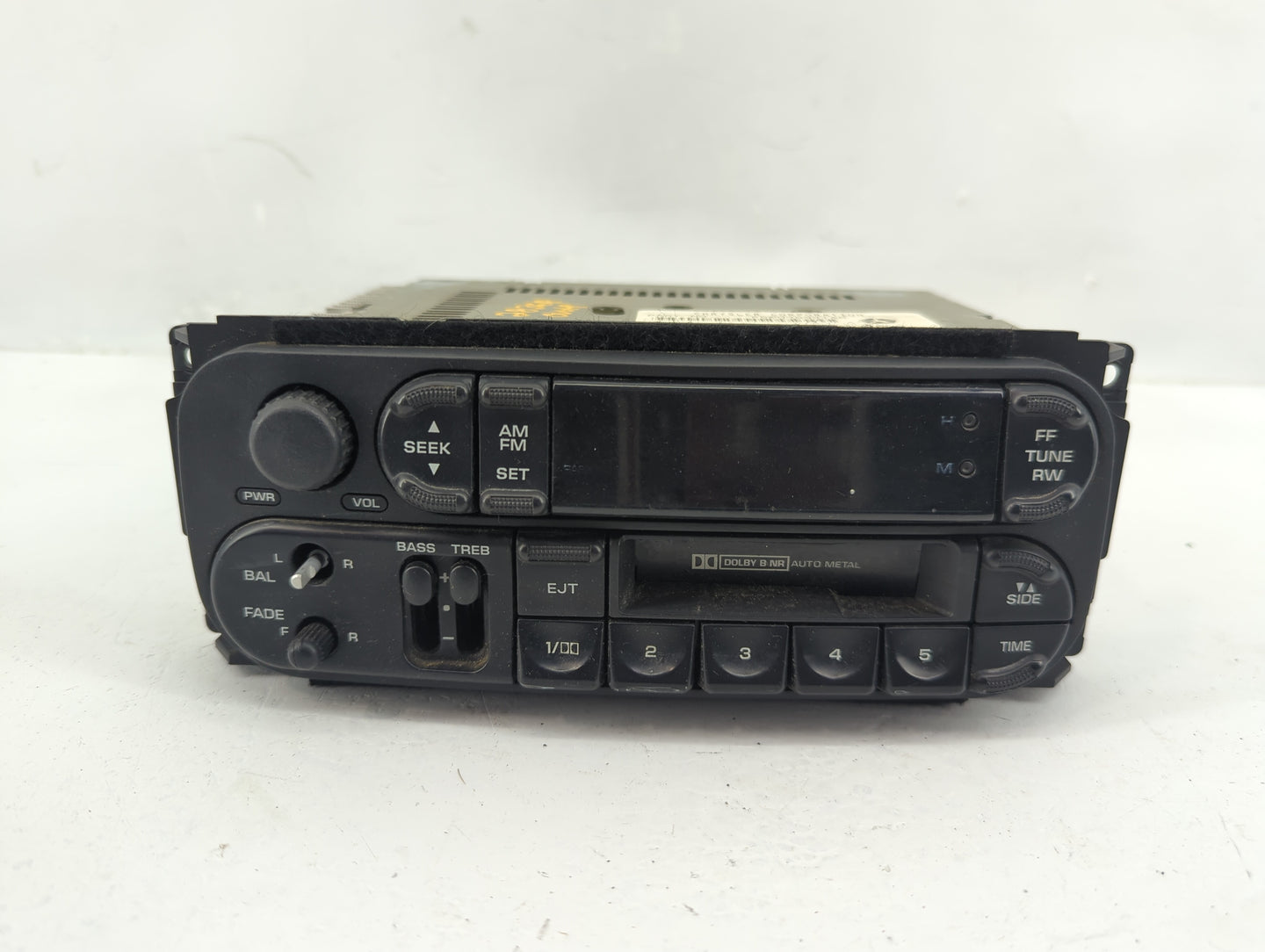 2001-2002 Dodge Dakota Radio AM FM Cd Player Receiver Replacement Fits Fits 1998 1999 2000 2001 2002 OEM Used Auto Parts - O