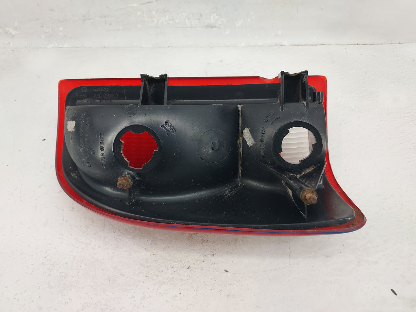 1997-2004 Dodge Dakota Tail Light Assembly Passenger Right OEM Fits Fits 1997 1998 1999 2000 2001 2002 2003 2004 OEM Used Au