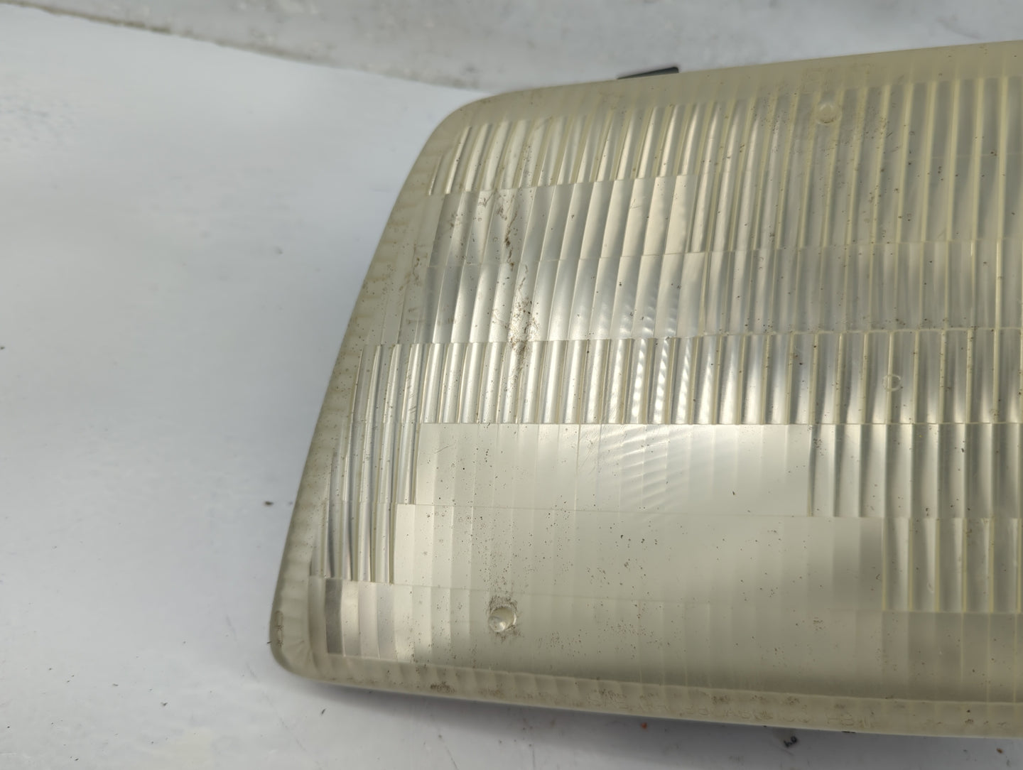 Dodge Dodge 1500 Van Driver Left Oem Head Light Headlight Lamp - Oemusedautoparts1.com