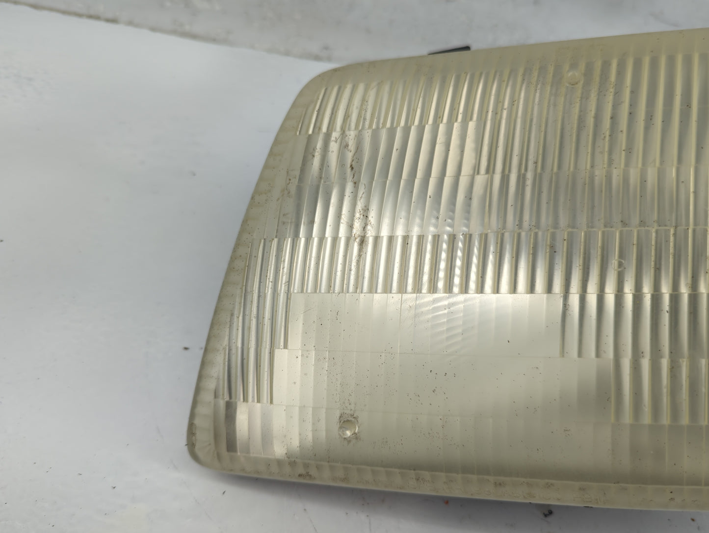 Dodge Dodge 1500 Van Driver Left Oem Head Light Headlight Lamp - Oemusedautoparts1.com