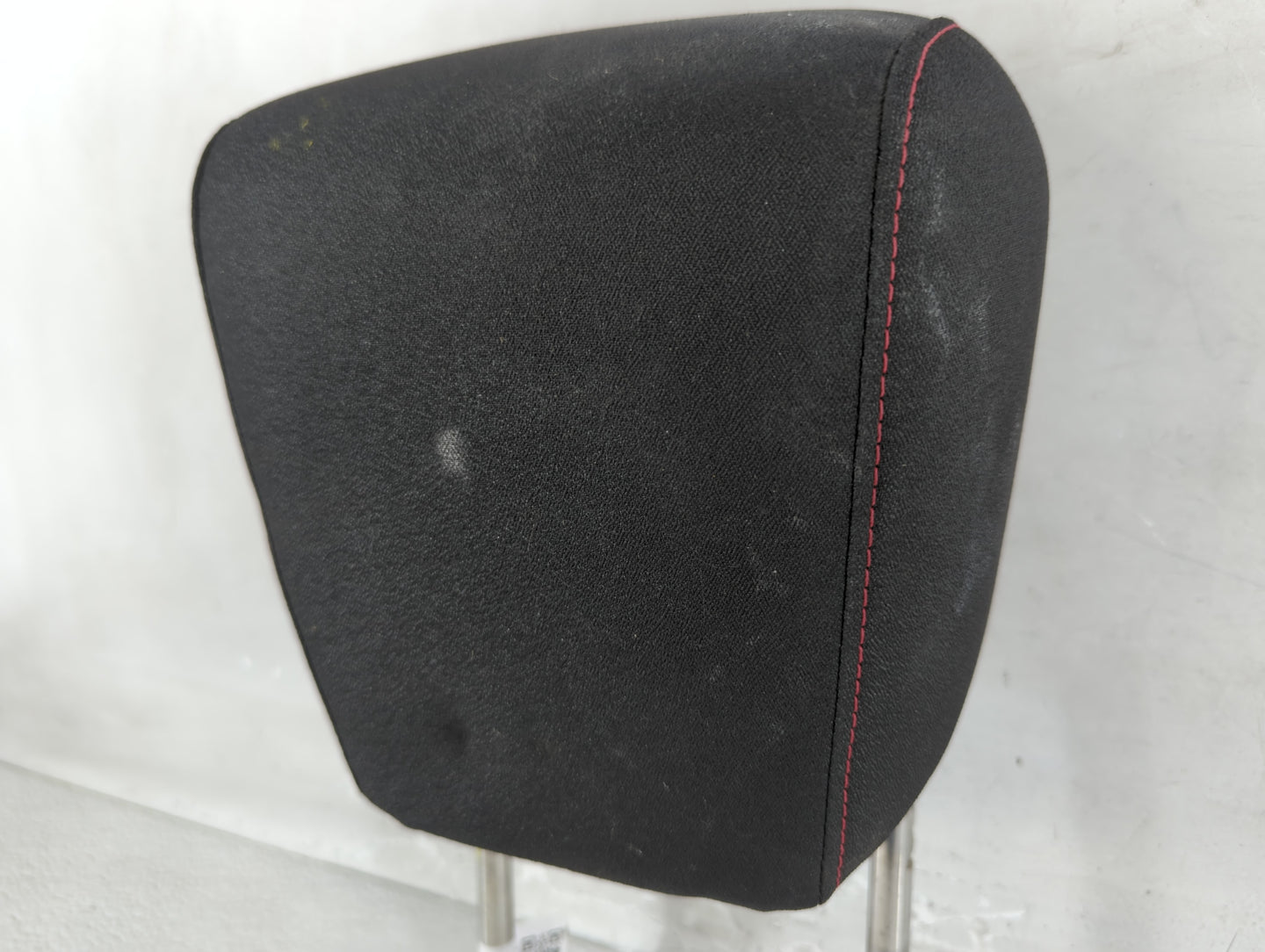 2000-2003 Dodge Durango Headrest Head Rest Rear Seat Fits Fits 2000 2001 2002 2003 OEM Used Auto Parts - Oemusedautoparts1.c