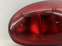1998-2003 Dodge Durango Tail Light Assembly Passenger Right OEM P/N:4576362 Fits Fits 1996 1997 1998 1999 2000 2001 2002 200