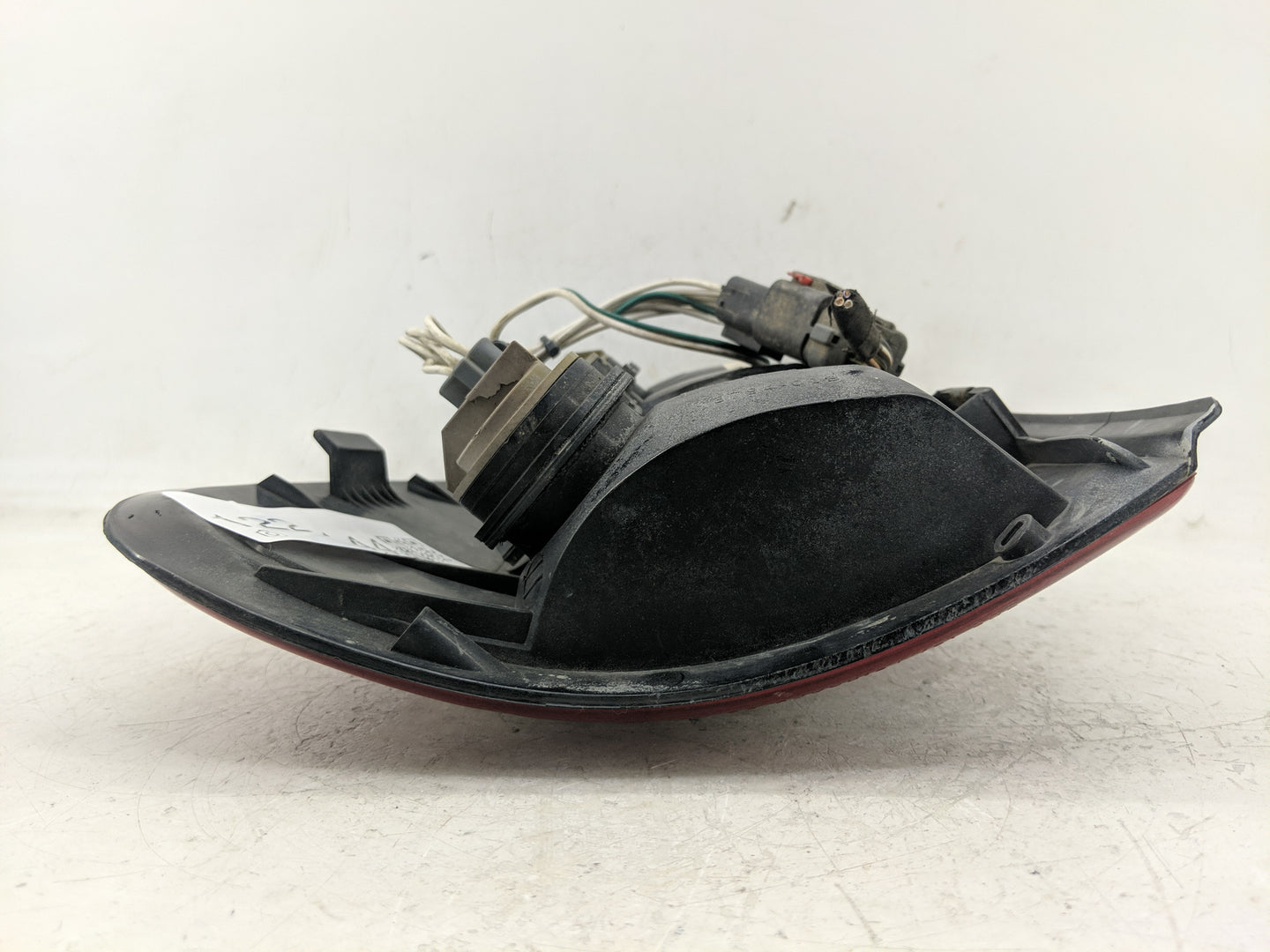 1998-2003 Dodge Durango Tail Light Assembly Passenger Right OEM P/N:4576362 Fits Fits 1996 1997 1998 1999 2000 2001 2002 200