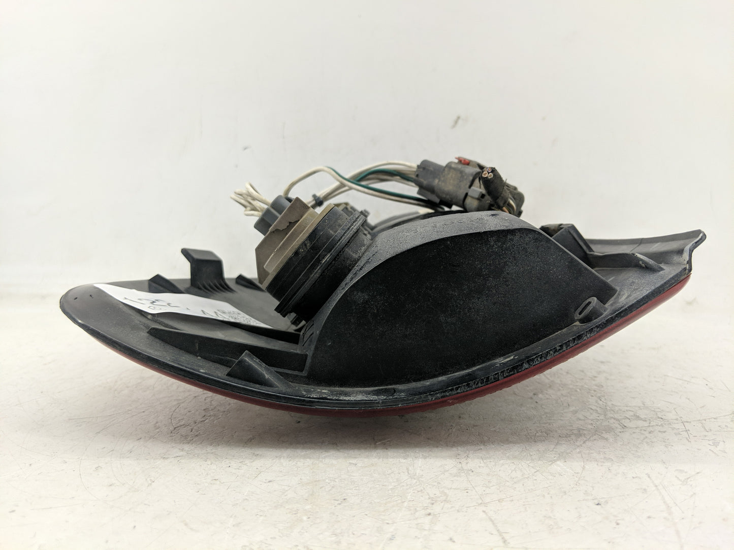 1998-2003 Dodge Durango Tail Light Assembly Passenger Right OEM P/N:4576362 Fits Fits 1996 1997 1998 1999 2000 2001 2002 200