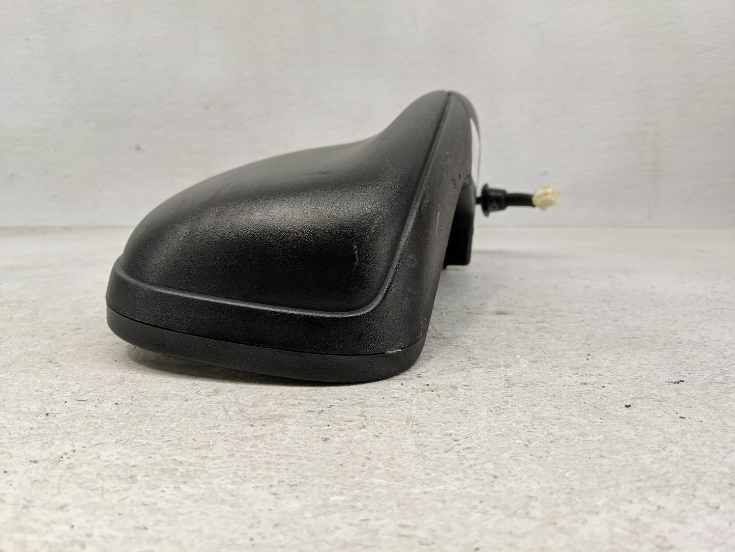 2001-2003 Dodge Durango Side Mirror Replacement Passenger Right View Door Mirror P/N:83-19300-000 Fits Fits 2001 2002 2003 2