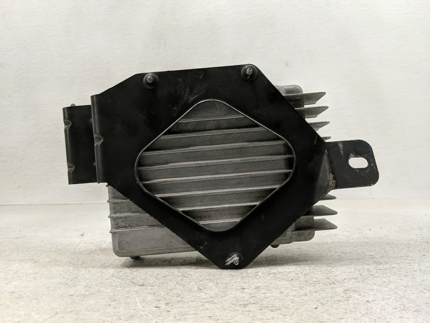 2001 Dodge Durango PCM Engine Control Computer ECU ECM PCU OEM P/N:P56028285AH Fits OEM Used Auto Parts - Oemusedautoparts1.