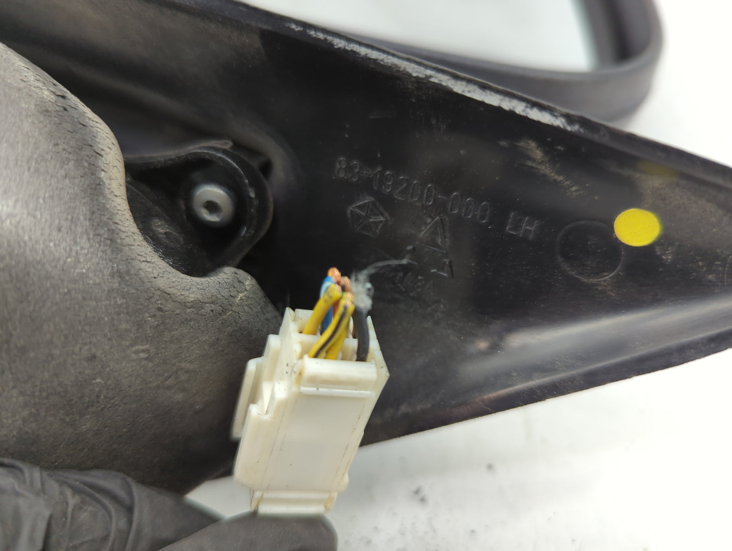 2001-2003 Dodge Durango Driver Side View Mirror - Left Door Mirror OEM Used - Oemusedautoparts1.com
