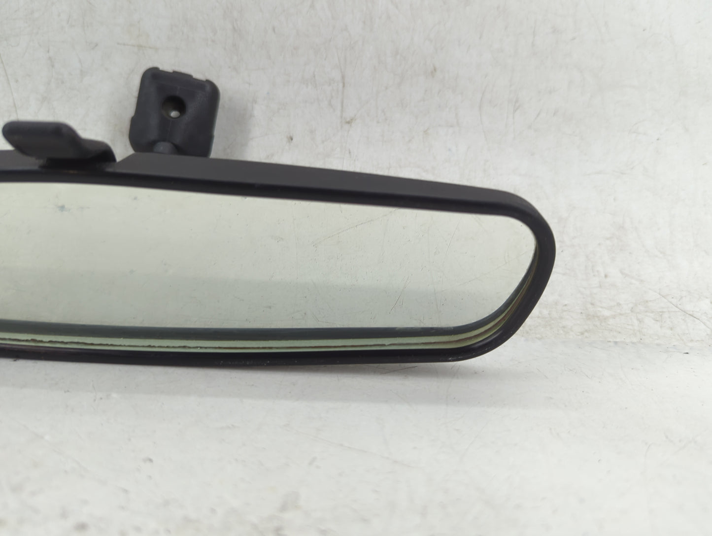 2001 Dodge Durango Interior Rear View Mirror Replacement OEM P/N:E11015317 Fits OEM Used Auto Parts - Oemusedautoparts1.com