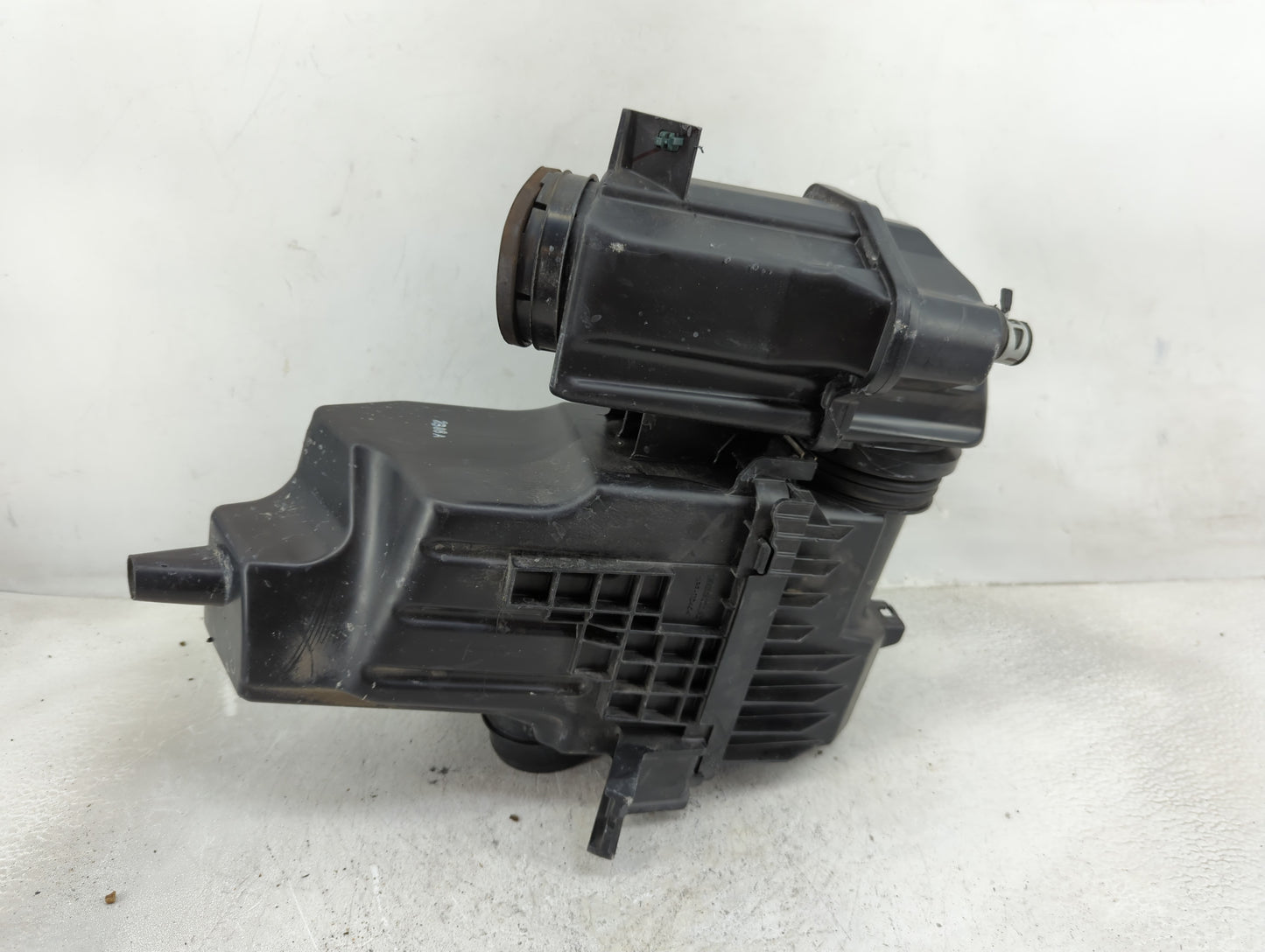 2000-2003 Dodge Durango Air Cleaner Intake-duct Hose Tube 1432626 - Oemusedautoparts1.com