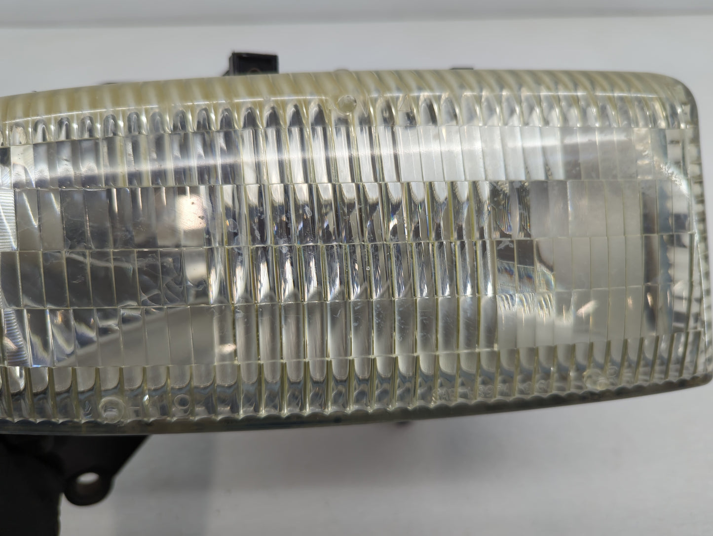 1998-2003 Dodge Durango Passenger Right Oem Head Light Headlight Lamp - Oemusedautoparts1.com