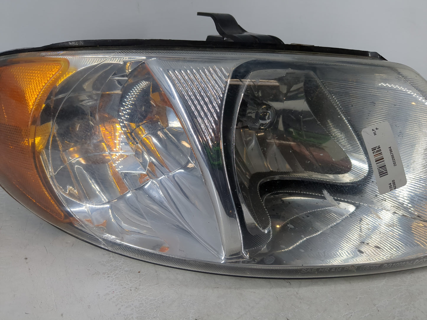 Dodge Grand Caravan Passenger Right Oem Head Light Headlight Lamp - Oemusedautoparts1.com